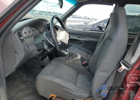 2002 Ford Explorer Sport Trac z USA, uszkodzony, nr VIN 1FMZU67E12UD54181